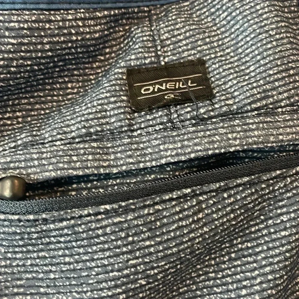 Size 32 O’Neill shorts